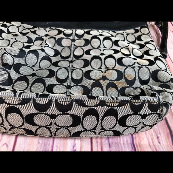 Coach purse - Picture 5 of 7